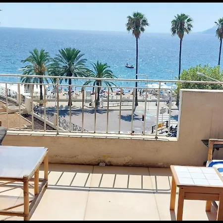 Facing The Sea Splendid View קאן